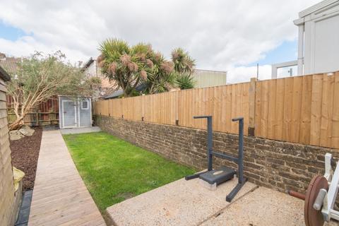 1 bedroom flat for sale, Coombe Valley Road, Dover, Kent, CT17