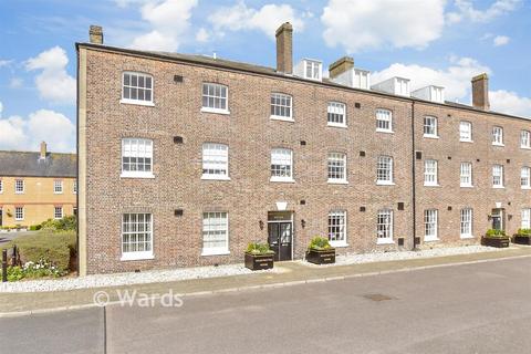 2 bedroom ground floor flat for sale, Mountbatten House, Deal CT14