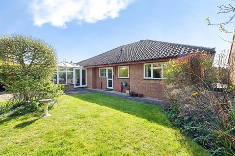 3 bedroom detached bungalow for sale, Wedgwood Avenue, Blakelands, Milton Keynes