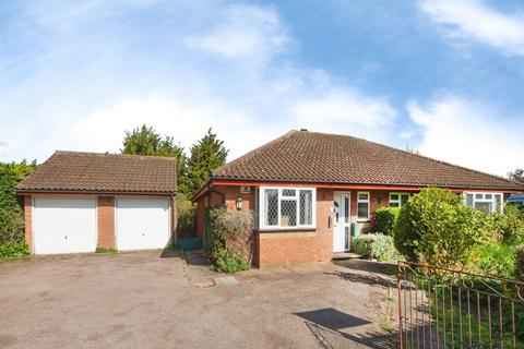 3 bedroom detached bungalow for sale, Wedgwood Avenue, Blakelands, Milton Keynes