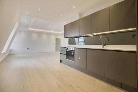 2 bedroom apartment to rent, Stonehills, Welwyn Garden City AL8