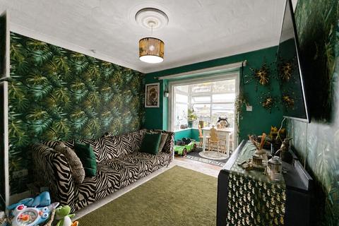 2 bedroom bungalow for sale, Wibsey Park Avenue, Wibsey, Bradford, BD6