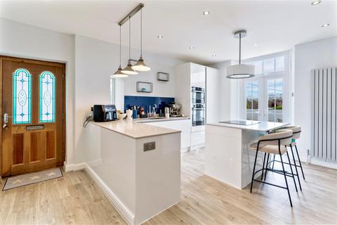 4 bedroom house for sale, Fordlands Crescent, Bideford EX39