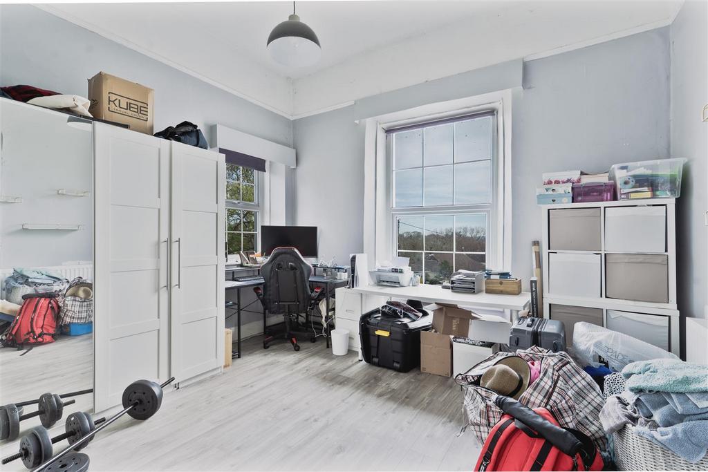 Bedroom 2 (16).jpg