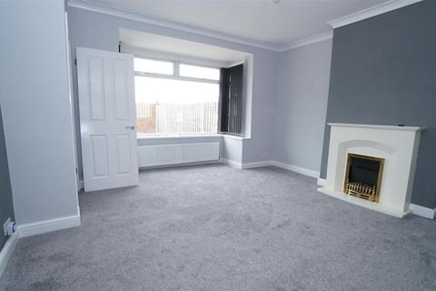 3 bedroom semi-detached house for sale, Wrose Road, Wrose, Bradford