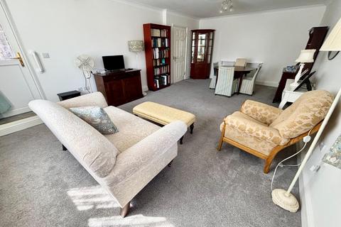 1 bedroom flat for sale, Barfield House, Spath Road, Didsbury