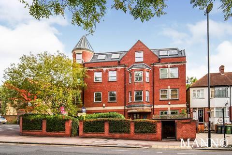 2 bedroom flat to rent, -203 Kirkdale, London, SE26