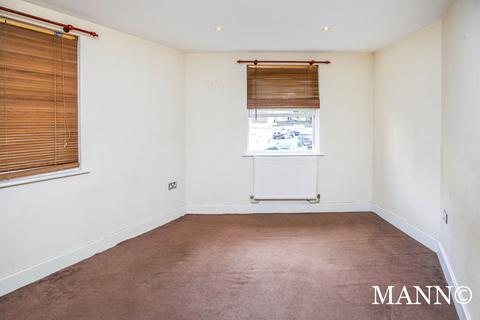 2 bedroom flat to rent, -203 Kirkdale, London, SE26