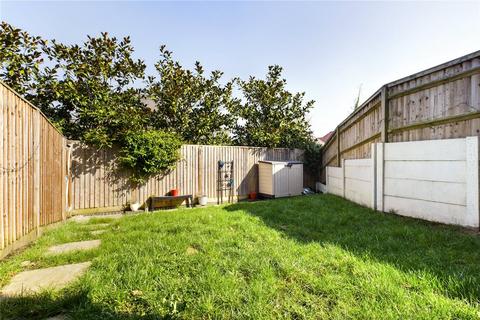 4 bedroom townhouse to rent, Powley Place, Tilehurst, Reading, Berkshire, RG31