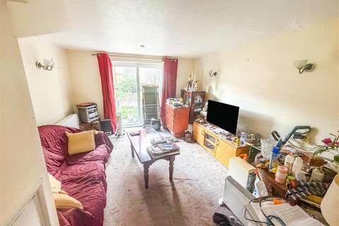 2 bedroom semi-detached house for sale, Chichester Close, Daventry, NN11