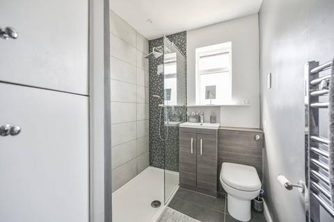 2 bedroom flat for sale, Queens Road, Leytonstone, London, E11