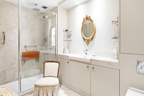 2 bedroom flat for sale, Milmans Street, London, SW10