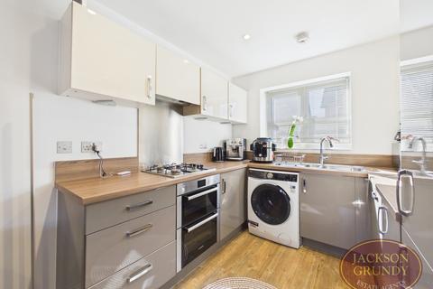 2 bedroom terraced house for sale, Wymondham Close, Monksmoor, NN11 2PN
