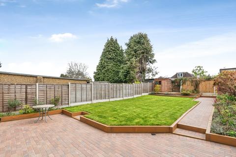 4 bedroom detached house for sale, Woodlands Avenue, West Byfleet, Surrey, KT14