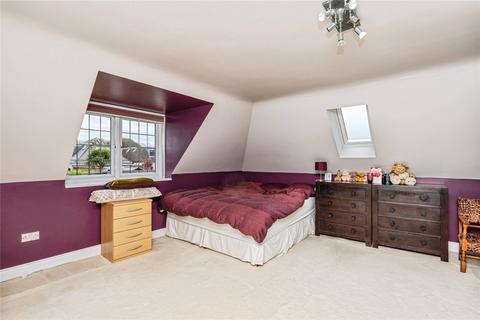 4 bedroom detached house for sale, Woodlands Avenue, West Byfleet, Surrey, KT14