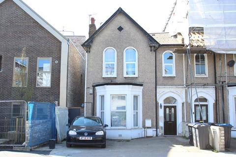 2 bedroom maisonette for sale, Beulah Crescent, Thornton Heath, CR7