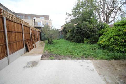 2 bedroom maisonette for sale, Beulah Crescent, Thornton Heath, CR7