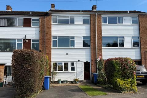 undefined, 4A Kingsway, Blackwater, Camberley, Surrey, GU17 0HY