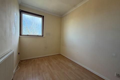 undefined, 4A Kingsway, Blackwater, Camberley, Surrey, GU17 0HY