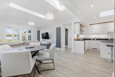 3 bedroom semi-detached bungalow for sale, Church Street, Billericay CM11