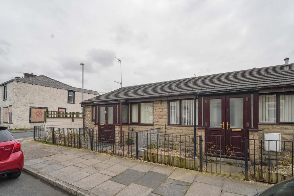 2 bedroom bungalow for sale