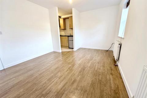 1 bedroom flat for sale, Water Eaton Road, Bletchley MK2