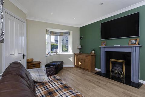 3 bedroom detached house for sale, Bracken Way, Elland
