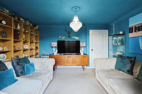 3 bedroom terraced house for sale, Barn Drive, Glasgow, G72