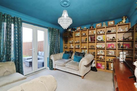 3 bedroom terraced house for sale, Barn Drive, Glasgow, G72