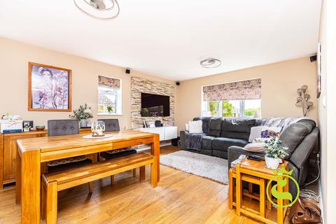3 bedroom detached house for sale, Maureen Close, Poole BH12