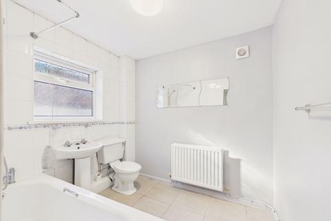1 bedroom flat for sale, Park Terrace, Killingworth, NE12