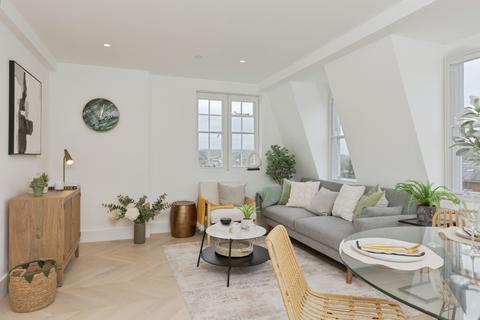 2 bedroom flat for sale, Mount Pleasant Avenue, Tunbridge Wells, Kent, TN1