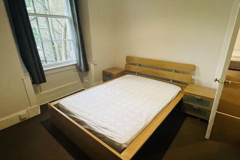 2 bedroom flat to rent, Brougham Street, Meadows EH3