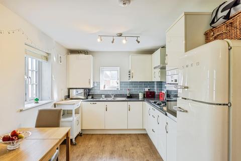 2 bedroom flat for sale, Poppyfield Road, Wootton, Northampton