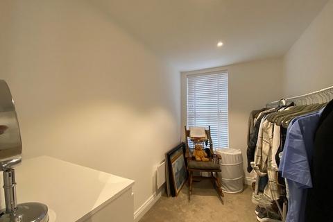 2 bedroom apartment to rent, Oxford Road, Aylesbury, HP19