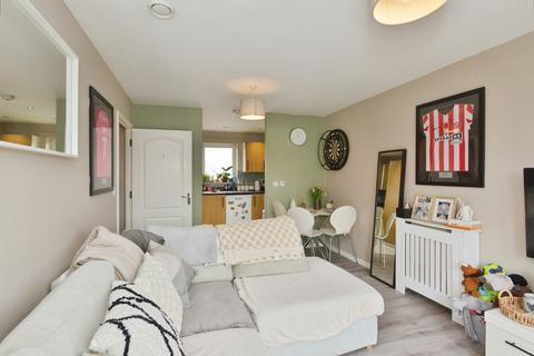 2 bedroom flat for sale, Angus Way, MILTON KEYNES, Buckinghamshire, MK8