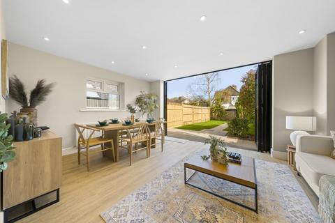 3 bedroom semi-detached house for sale, Oakdene Road, Peasmarsh, Guildford