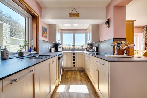 3 bedroom semi-detached house for sale, Meadrow, Godalming, GU7