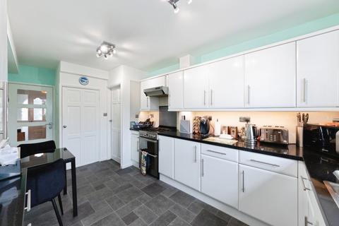 3 bedroom semi-detached house for sale, Steyning Road, South Yardley, Birmingham, West Midlands, B26