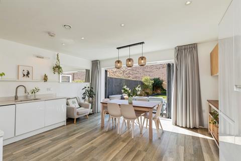 4 bedroom semi-detached house for sale, Mulberry Way, Bath
