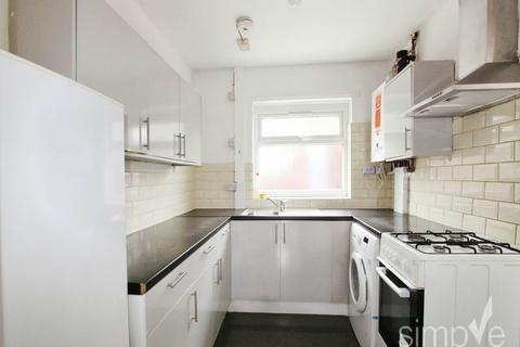 3 bedroom house to rent, Blossom Way, West Drayton, Middlesex