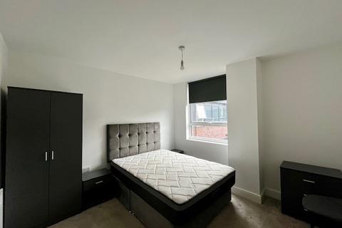 2 bedroom apartment to rent, Fowler Road, Aylesbury, HP19