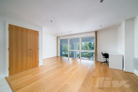 2 bedroom apartment for sale, Winchester Road, London NW3