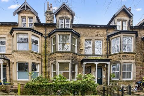 5 bedroom terraced house for sale, West End Avenue, Harrogate, HG2