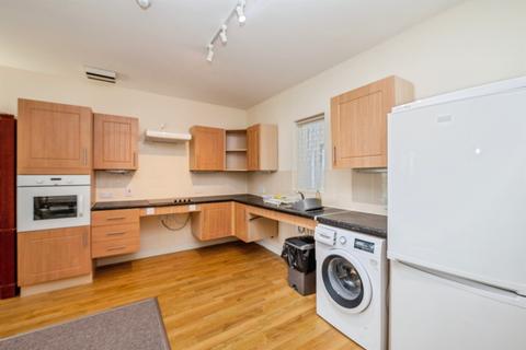 2 bedroom flat for sale, St. Michaels Avenue, Aylsham, Norwich