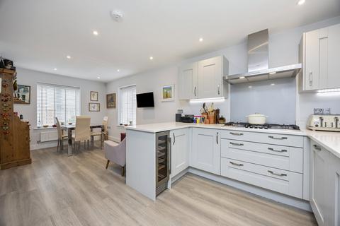 4 bedroom detached house for sale, The Mallards, Crowborough