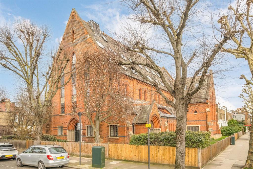 Detached house exterior