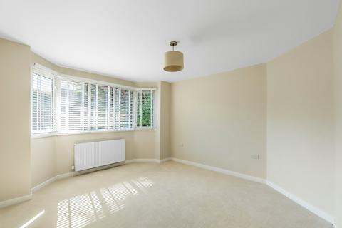 2 bedroom detached bungalow for sale, Lower Road Fetcham KT22