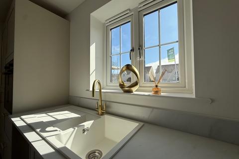 3 bedroom semi-detached house for sale, Sandy Lane, Ystradowen, Cowbridge