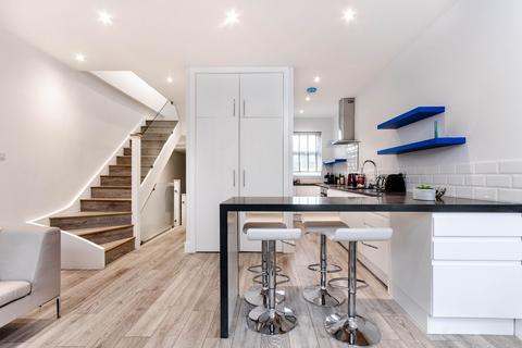 3 bedroom flat to rent, Antrobus Road, Chiswick, London, W4